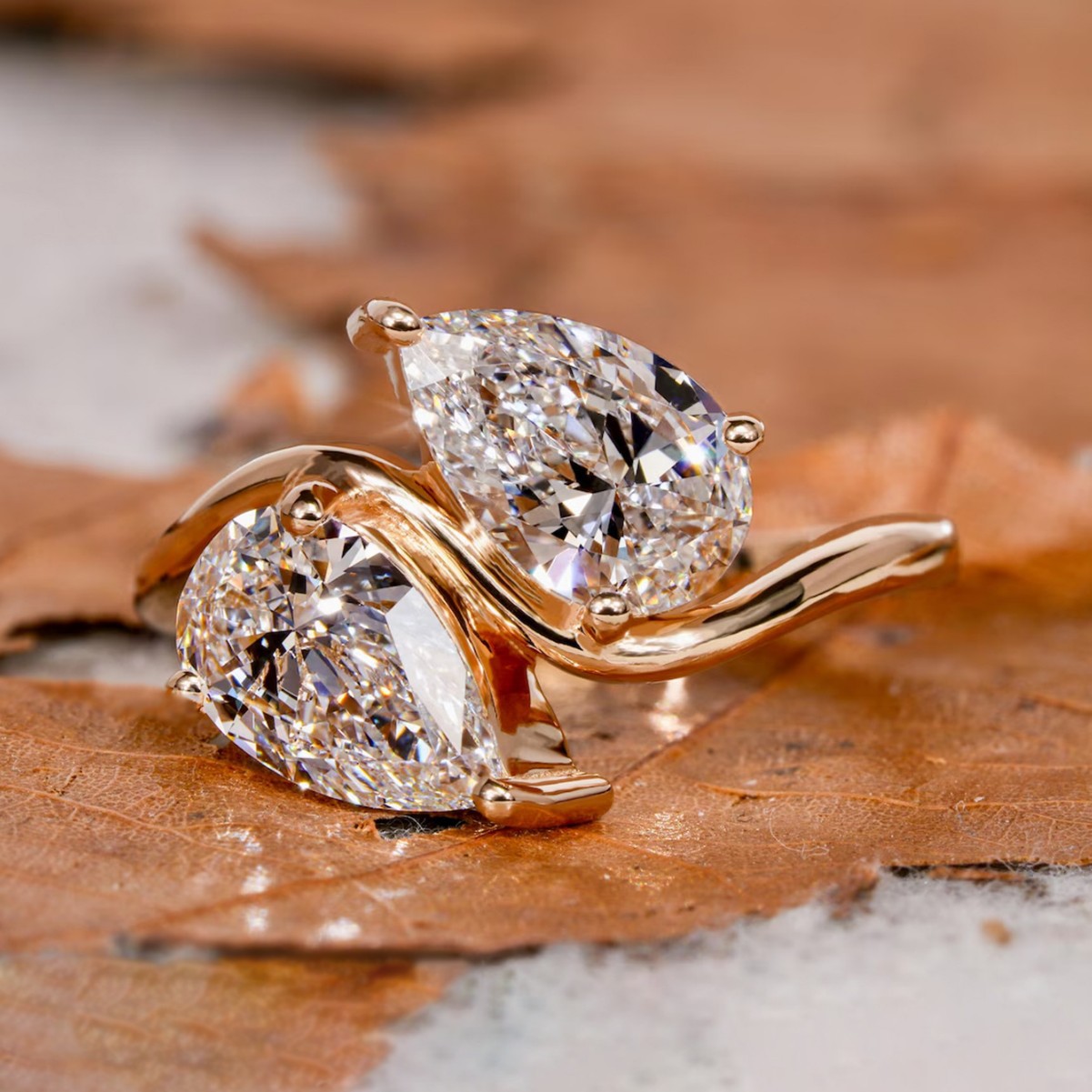 2025 Brilliant Wedding Rings Luxury Jewelry Real 100% 925 Sterling Silver Gold Fill Water Drop Lab Moissanite Diamond Party Eternity Women Engagement 