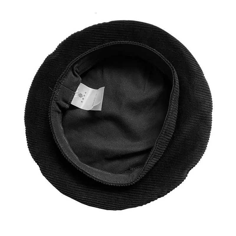 Autumn Winter Fashion Corduroy Black Beret Versati Stylish Flying Saucer Hat Egant Painter Fashion wear for Wen G250910