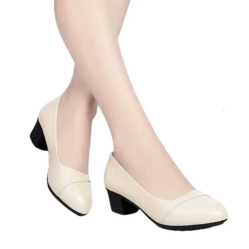 Fashion Womens High Heels Patent Leather Work Shoes Comfortable Women Heeled Shoes Pu Leather Loafers Square Heeled Talon Femme W250910