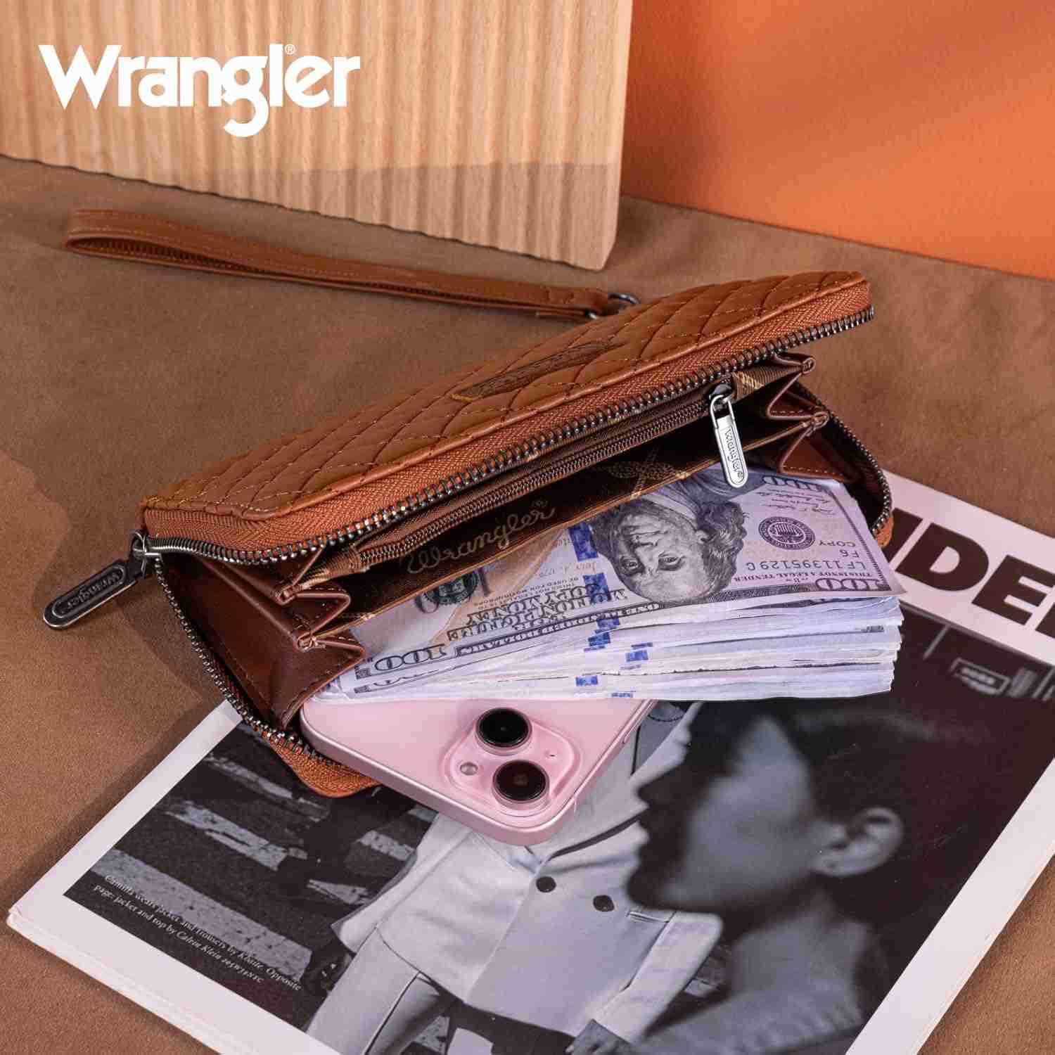Large Quilted Wallet for Women with a Detachable Wristlet Rfid LiningZ250910