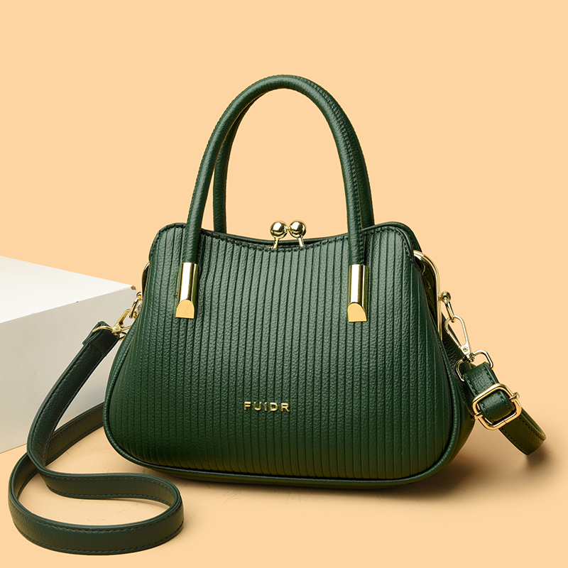 Elegant Lady's Designer Clutch Bag for Special Occasions High-Quality Craftsmanship