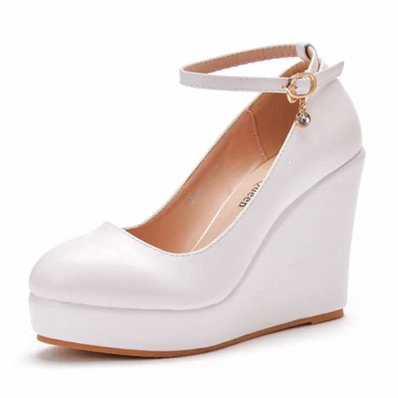 Large size round toe platform highheeled shoes sloping single shoes with wedge heels white black wedge heels for women W250910