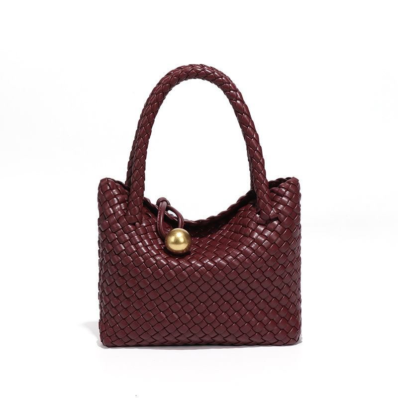 Spring and Summer New French Style Women's High-Quality Texture Pure Handmade Woven Handheld Basket Bag