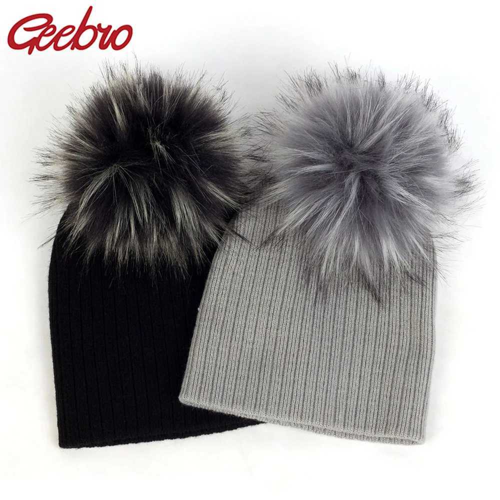 Geebro Fashion child baby Solid Color Ribbed Beanies hats With Faux fur pompom New Girls Boys Kids Soft Cute skully hatsXJ250910