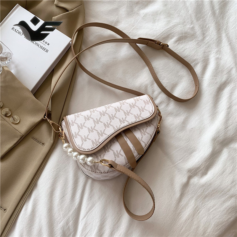 Feiyan Free Shipping New Designer Bag Niche Designer Bag 2025 Women's Summer Versatile Crossbody Shoulder Underarm Bag Fashion Saddle Bag