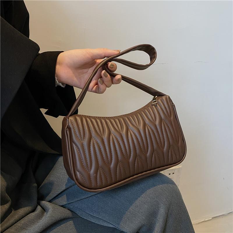 New Trendy Free Shipping Single Shoulder Underarm Bag High End Fashion Luxury Bag Solid Color Bag Women S Bag Niche Design Handheld Designer Bag Small