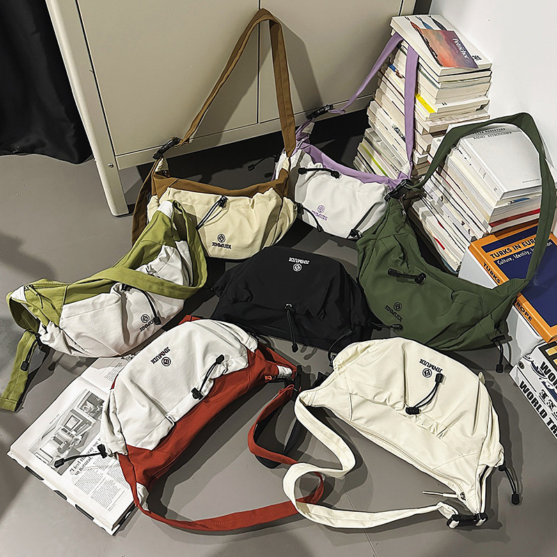 New Fashion Summer Women's Single Shoulder Cloth Commuting Large Capacity Outdoor Travel Crossbody Bag