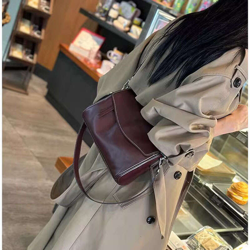 Women's Genuine Leather New Casual Underarm Cowhide Crossbody Versatile Shoulder Bag High-end Feel