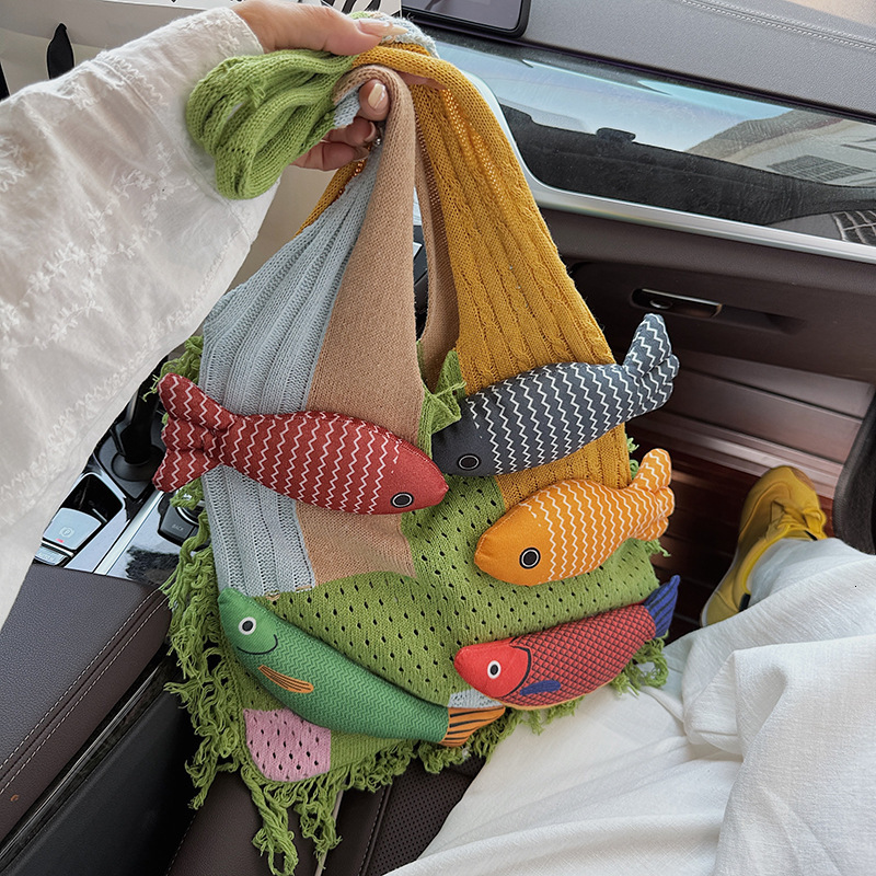 2025 Autumn New Lazy Style bag Knitted Handbag Fashion Large Capacity Cute Small Fish Patch Women's Shoulder Bag Designer Bag