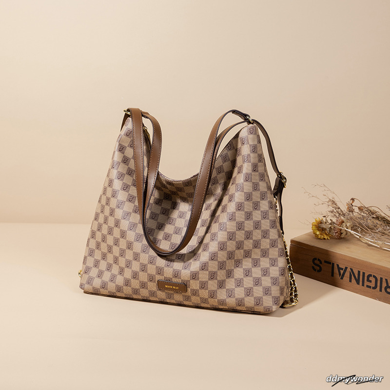 Designer Free Shipping Light High Quality Casual Soft Tote Bag Versatile Classic High-Capacity Vintage Simple Handbag For Woman