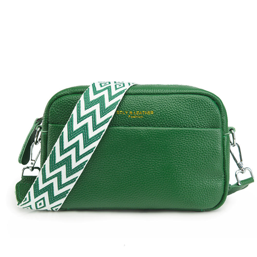 Free shipping designer Single Shoulder Bag Crossbody Bag Genuine Leather Women Bag Wholesale New Fashion Commuter Bag Simple Top Layer Cowhide Small S