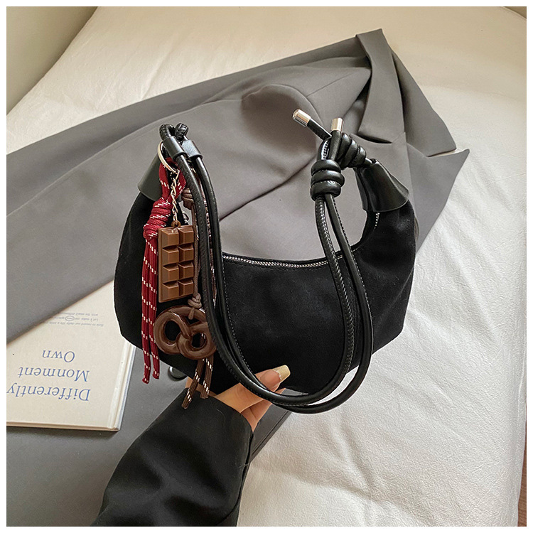 Free shipping designer Vintage Melad Matte Horn Bag Dumpling Bag Niche Design Simple Commuter Bag Crossbody Bag Women Shoulder Bag