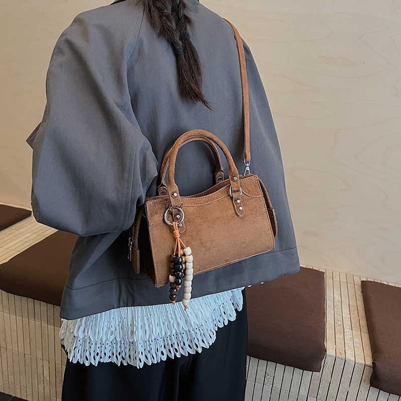 Free shipping designer Vintage Simple Fashion Suede Handbag Commuter Bag Small Square Bag Versatile High-end Feel Shoulder Bag Crossbody Bag