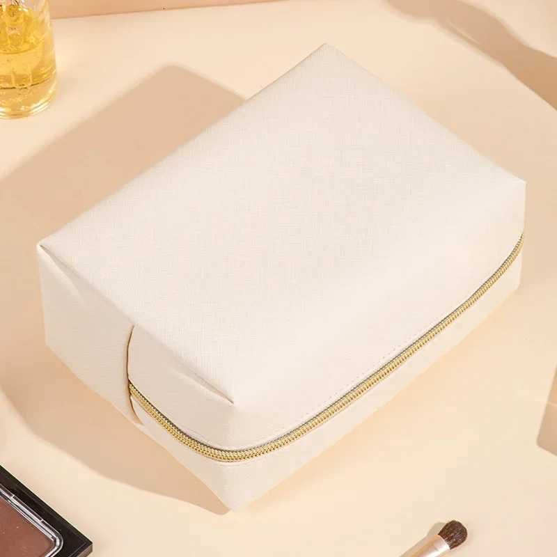 Solid Color Makeup Pouch Women Cosmetic Bag Waterproof PU Leather Travel Portable Wash Toiletry Storage Bag Organizer PurseXJ250910