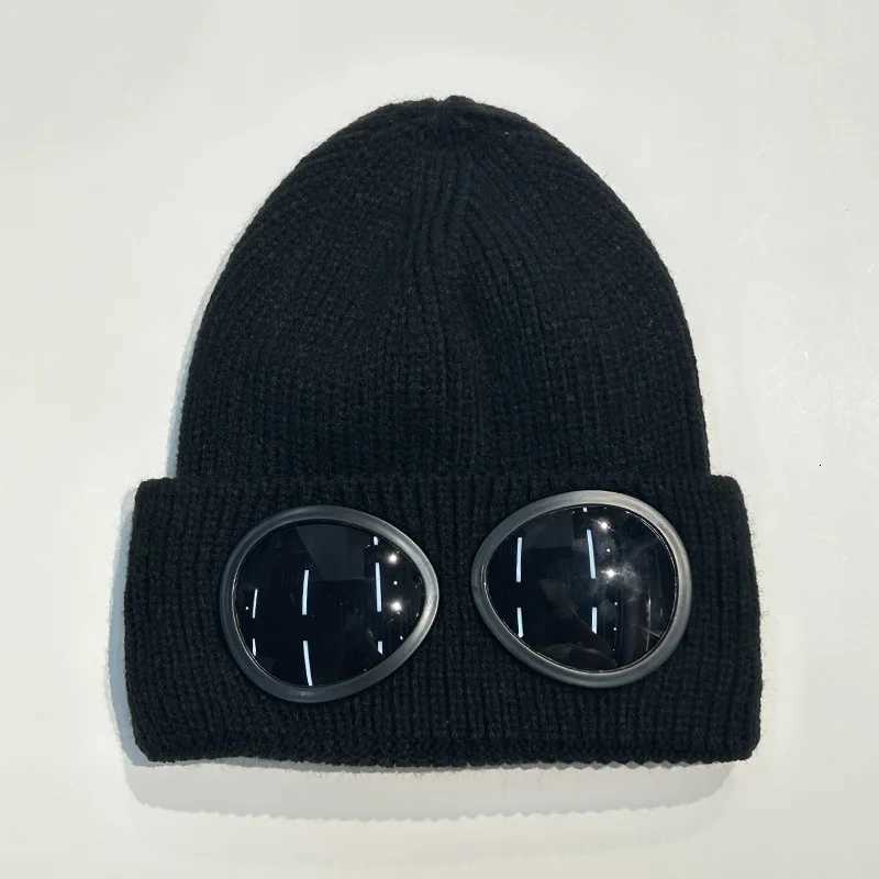 Autumn and winter mens and womens windproof glasses thickened skiing knitted wool hat outdoor warm ear protection cold hatXJ250910
