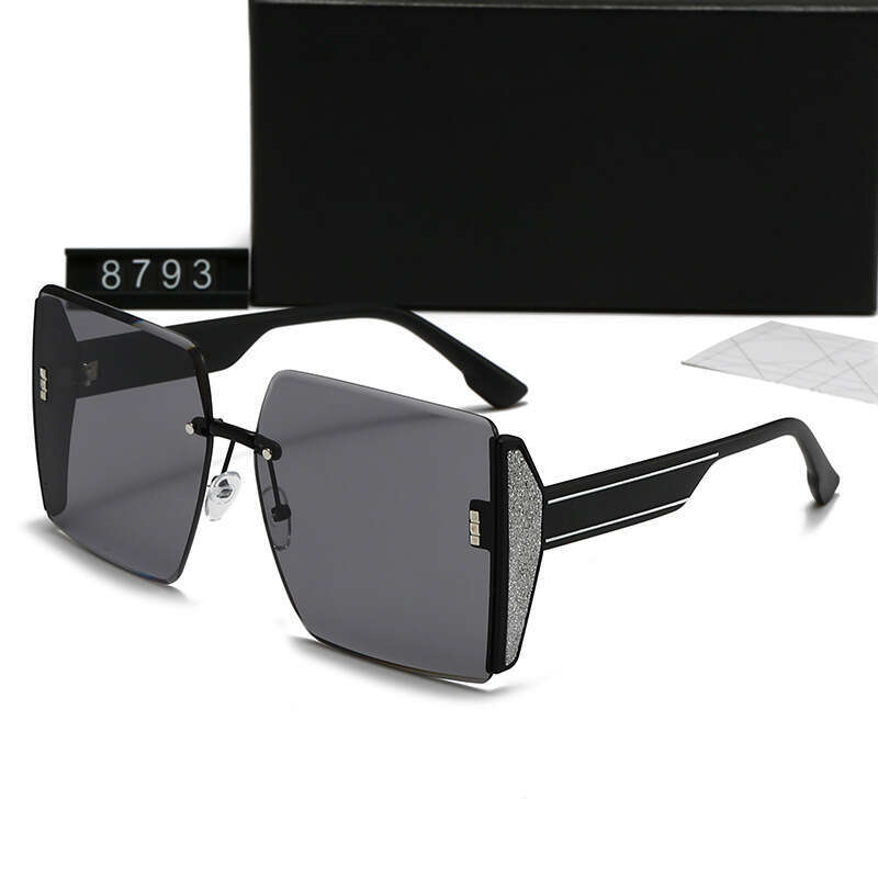 New Women's Fashion Trendy Driving Travel Large Frame Sunglasses 8793