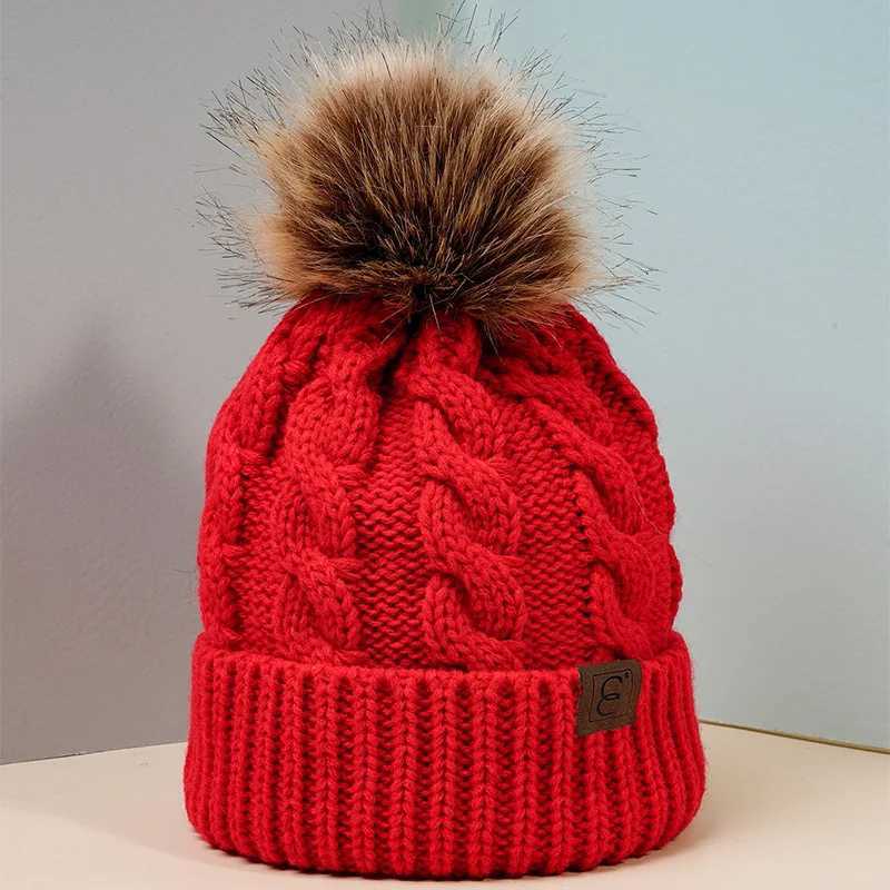 Autumn and winter mens and womens casual simple and versatile wool ball Fried Dough Twists knitted hat for warmthXJ250910