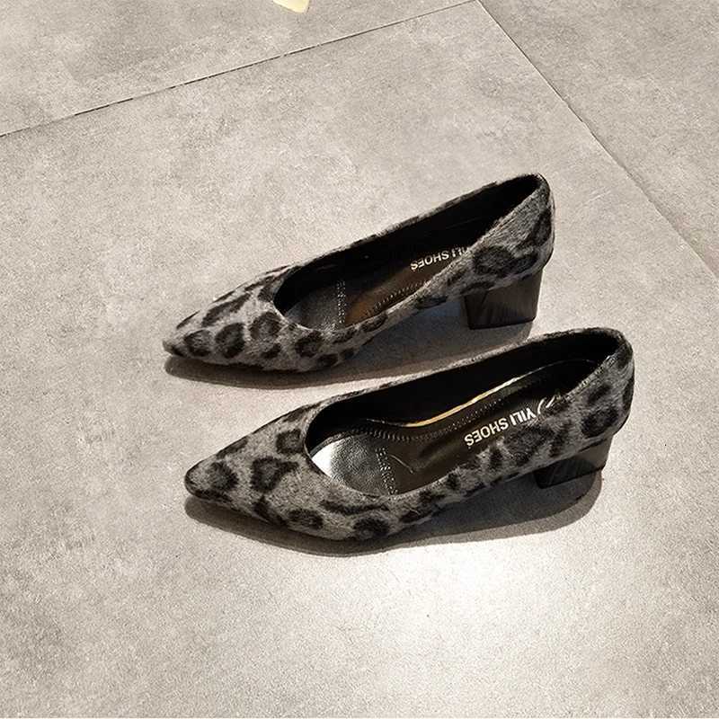 Leopard pattern thick high heels pointed toe shallow european woman shoes comfy fashion party sexy ladies pumps slip on footwear W250910