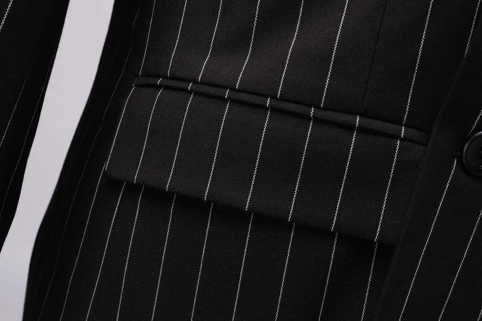 Mens DoubleBreasted Suit Classic Formal Business Wear W250910