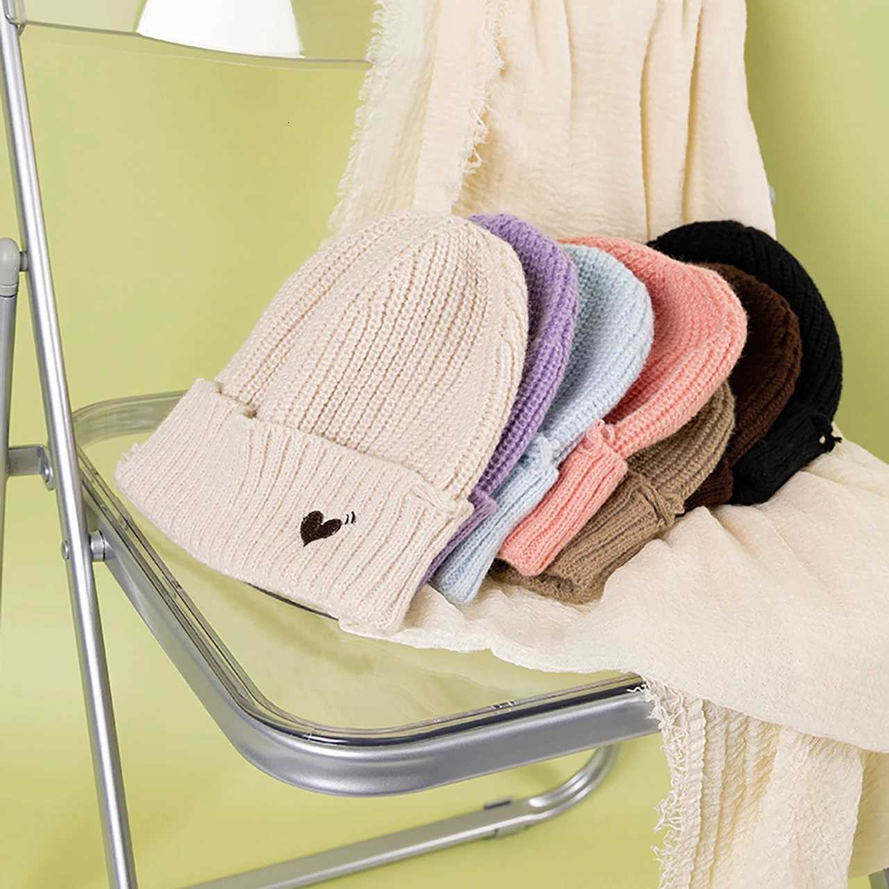 Autumn Winter Wen Winter Hat Hip Hop Trendy Love Ho Knitted Beanie Solid Color Ear Protection Warm Hats G250910