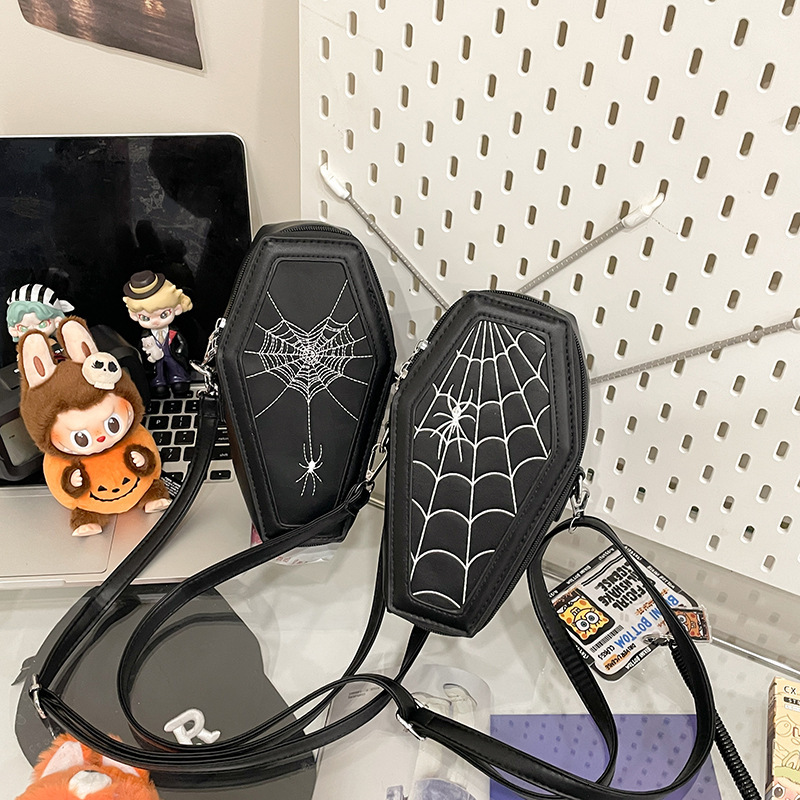 leisure 2025 Autumn New European and American Halloween Style Personalized Coffin Bag Embroidered Spider Skull Women's Shoulder Bag Designer Bag