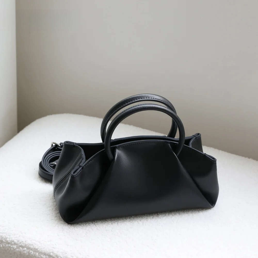 Korean Niche Circular Handheld Cloud Tote Sier Beige Color Plain Cow Leather Women Crossbody Bag Leisure Handbag
