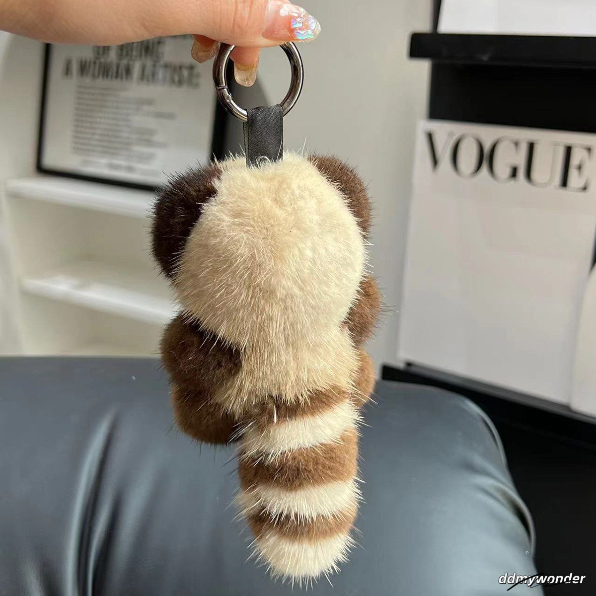 Cute Raccoon Real Mink Fur Keychain Plush Toy Trinkets Women Bag Hanging Ornaments Car Key Metal Ring Pendant Kids Classic Gift 250110