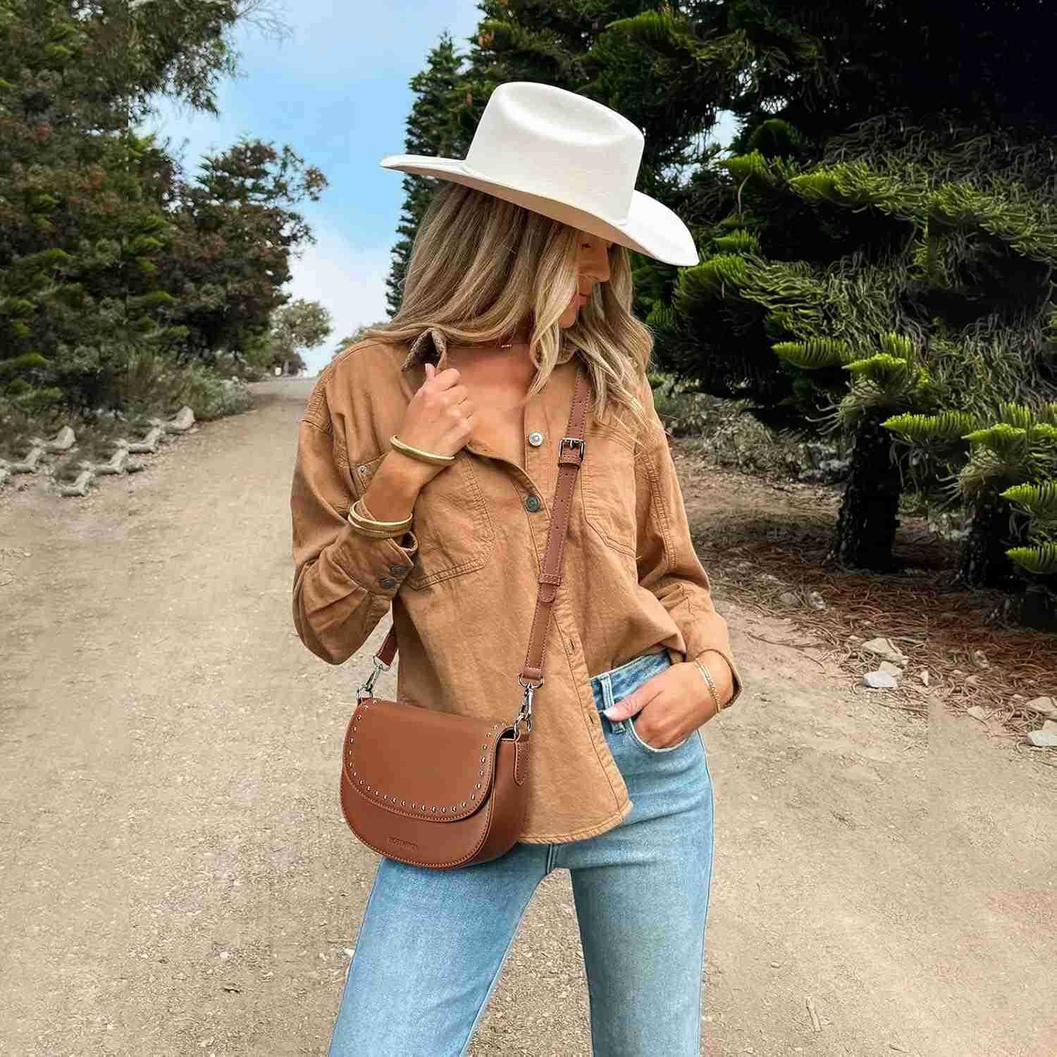 Crossbody Bags for Women Vegan Leather Purses Quilted Shoulder Handbags with Adjustable Shoulder Strap M250909