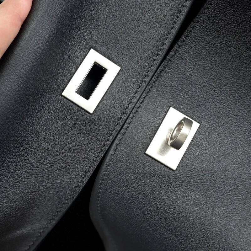 34cm/27cm Handbag Crossbody Large Capacity Single Shoulder Simple Solid Color Flip Bag New Fashion Spring S ummer 2024
