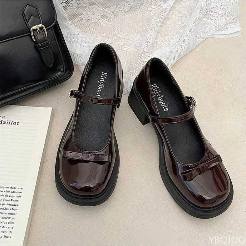 2025 French Mary Jane high heels New Bow leather shoes Round toe British style Womens Shoes Fashion comfortable buckle pumps W250910