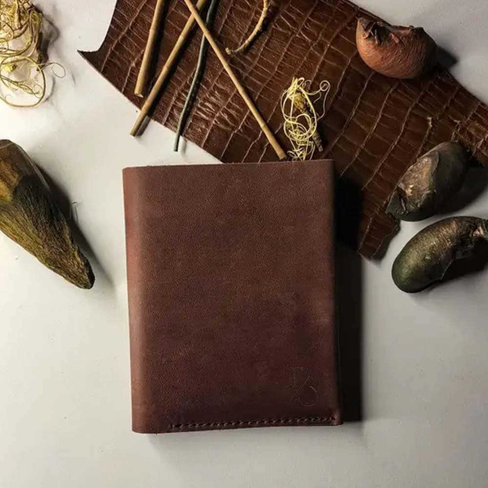 Leather Wallets For Men Vertical Bifold Wallet with 6 Card Slots BrownZ250910