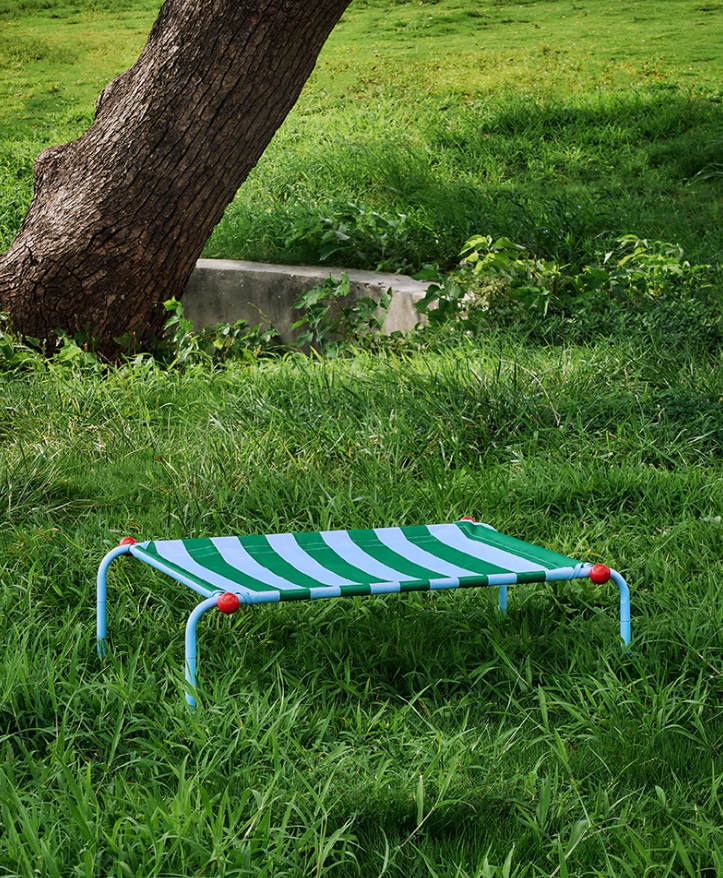 Four Season Compact Canopy Tent Style Puppy Sleeping Pad Quick Dismantle Feature