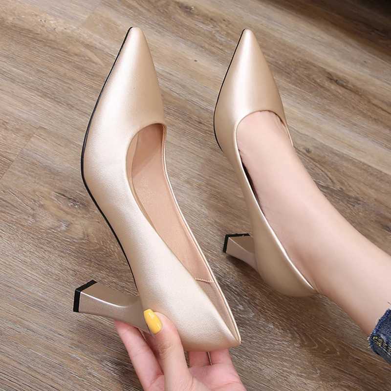 Champagne Gold Pumps Woman 7cm Strange High Heels Ladies Solid Leather Bridal Shoes Princess Stewardess Dress Pumps Big Size 43 W250910