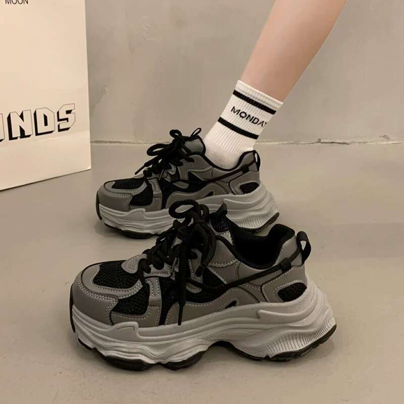 Thick-Soled Dad Sneakers for Women 2025 Spring and Autumn New Mesh Breathable Women's Silver Height-Increasing Casual Sports Shoes