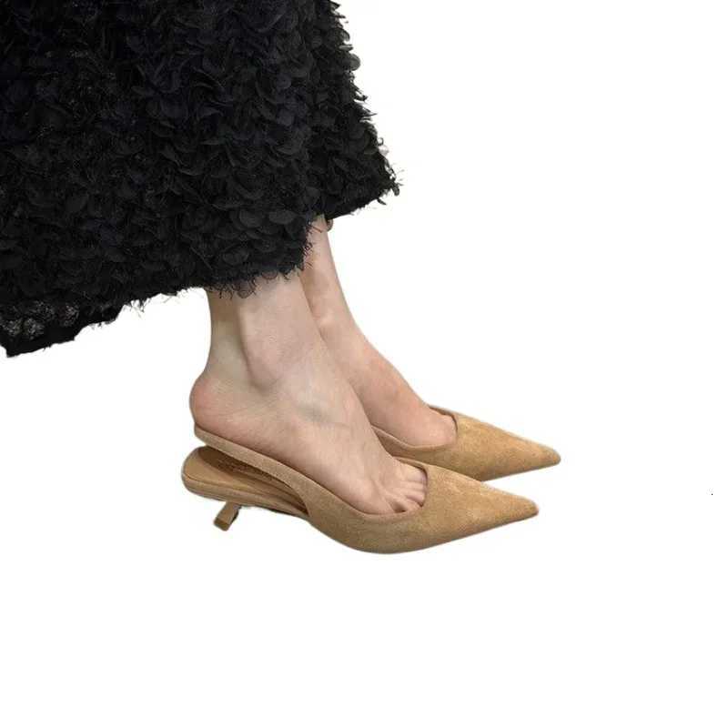 2025 Fashion Womens Shoes Laceup Cuff Womens High Heels Hot Sale Shallow Office and Career New Solid Toe Cap Sandals Zapatos W250910