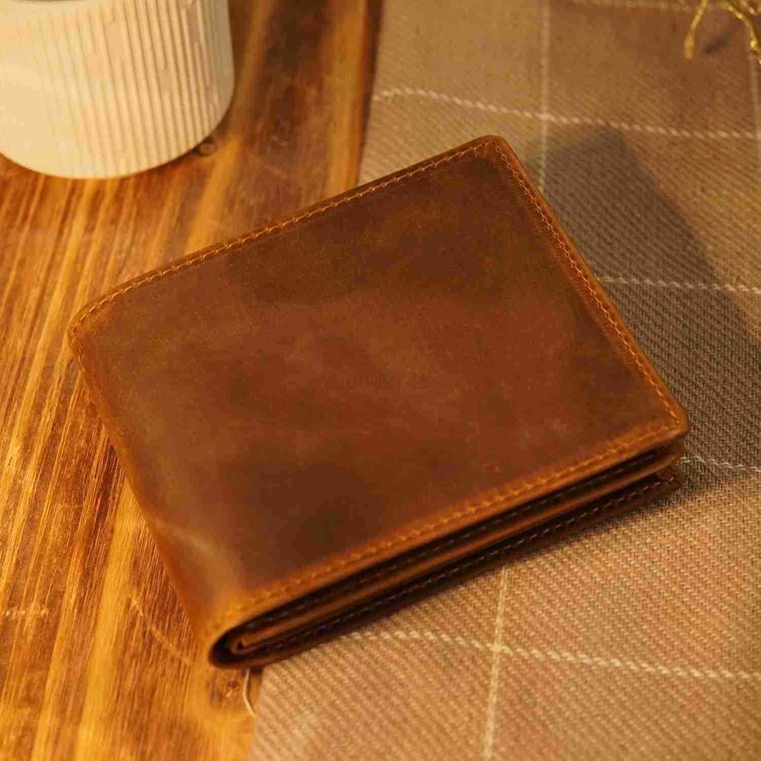 Mens RFID Blocking Cowboy Genuine Natural Crazy Horse Leather Bifold WalletZ250910