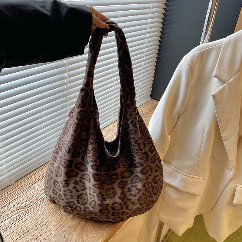 2025 Fashion Luxury Multi functional Women's Shoulder Backpack Simple and Versatile Handbag Essential for Shopping and Commuting Crossbody Bag