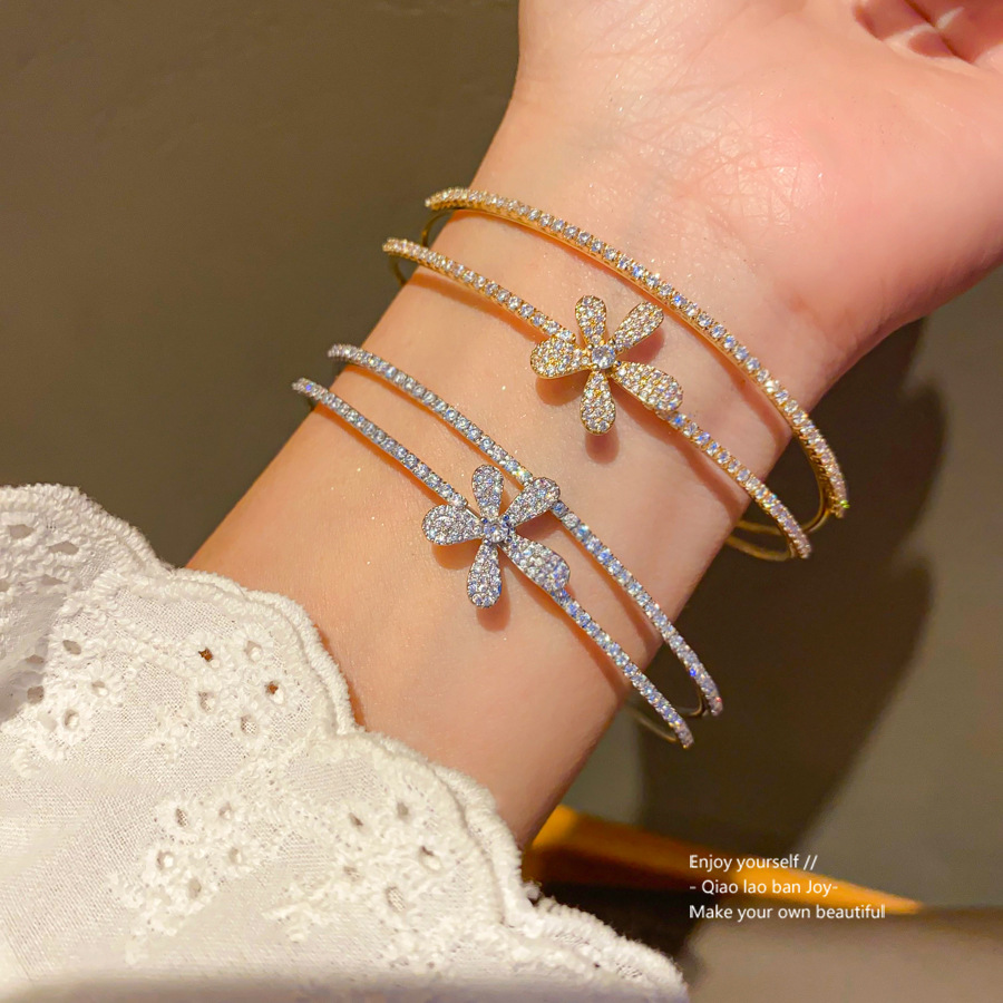 Gold-Tone Double-Layer Open Bangle With Full Crystal Pave & Crystal Flower Accent, Luxe Sparkly Style, Perfect For Elevating Elegant Daily/Party Looks