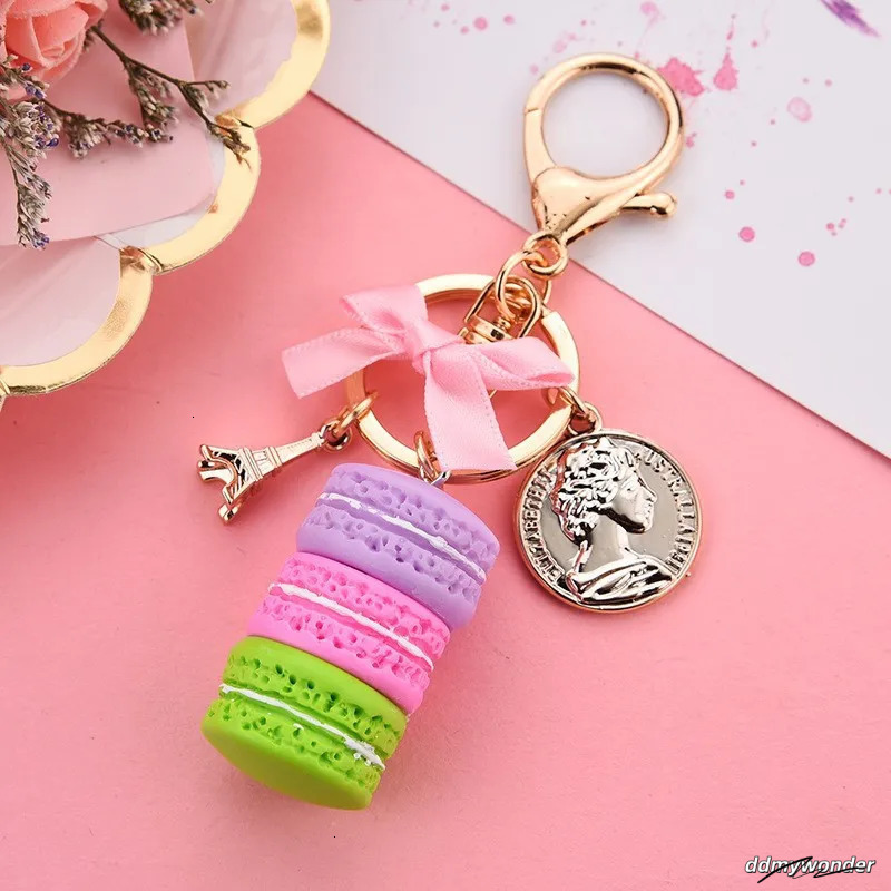 Lovely Aron Eiffel Tower Keychain Bowknot Car Keyring Bag Purse Pendant Food Cake Aroon Key Chain 250522 ddmywonder ddmywonder ddmywonder ddmywonder