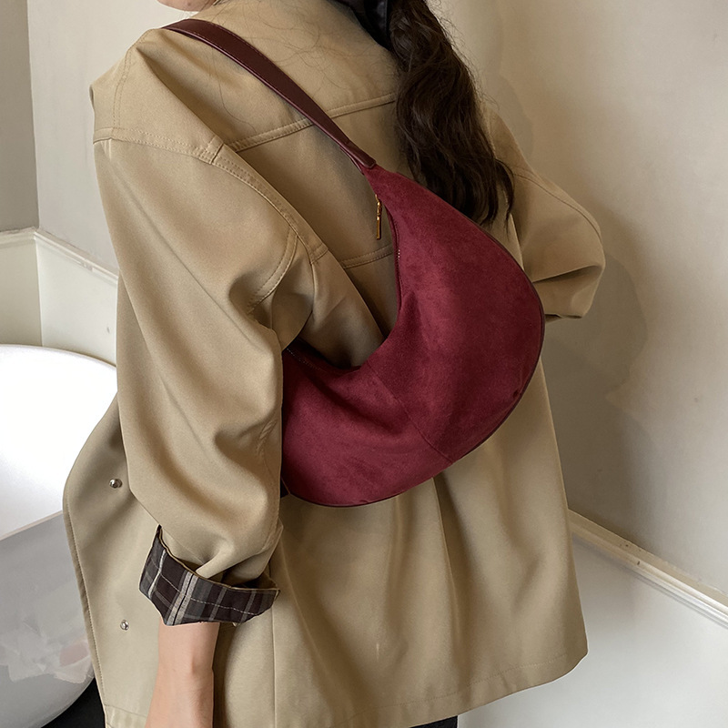 Free shipping designer Dumpling Bag Korean Niche Design Matte Crossbody Bag Women Commuter Bag Retro High-end Feel Shoulder Bag Underarm Bag