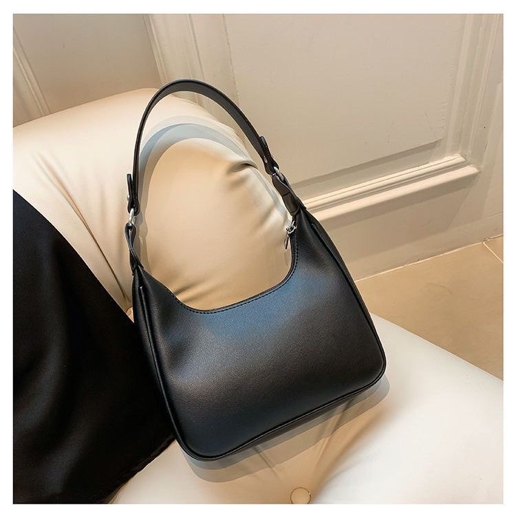 High End Retro Free Shipping Bag Niche Underarm New French Designer Bag Luxury Bag Handbag Versatile White Dumpling Shoulder Bag Manufacturer