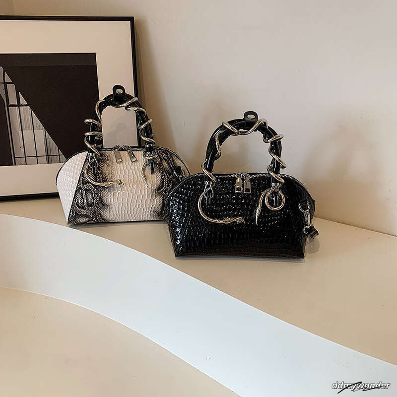 Women's 2025 New Fashion Stone Pattern Personality Versatile Handbag Crossbody Shell Bag
