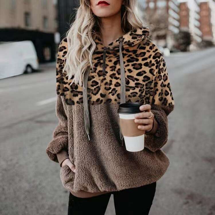Women's Sexy Leopard Print Zipper Pocket Top
