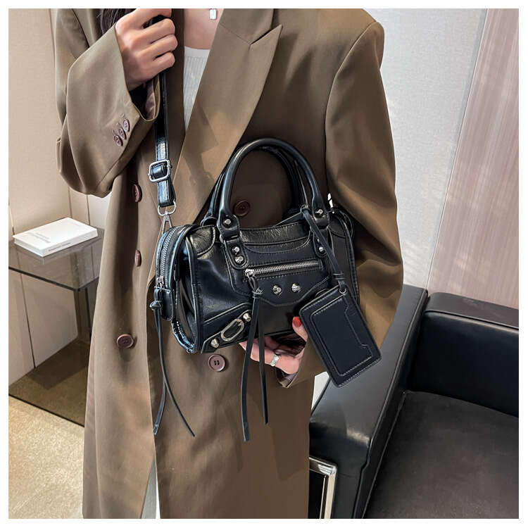 New Women's Motorcycle Handbag with Rivets, Fashionable Pillow Bag, Trendy Single Shoulder Crossbody Bag