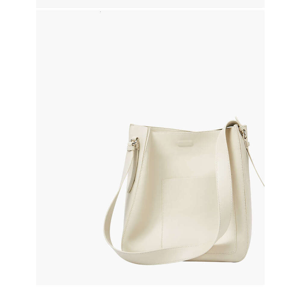 Luxury bag New Genuine Leather Casual Shoulder Crossbody Women s Bucket Niche Design Commuting Tote Bag