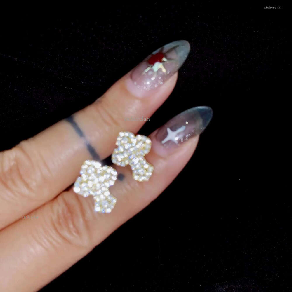 New Design Cross Studs Rapper Jewelry Solid Sier Iced Out Moissanite Earrings