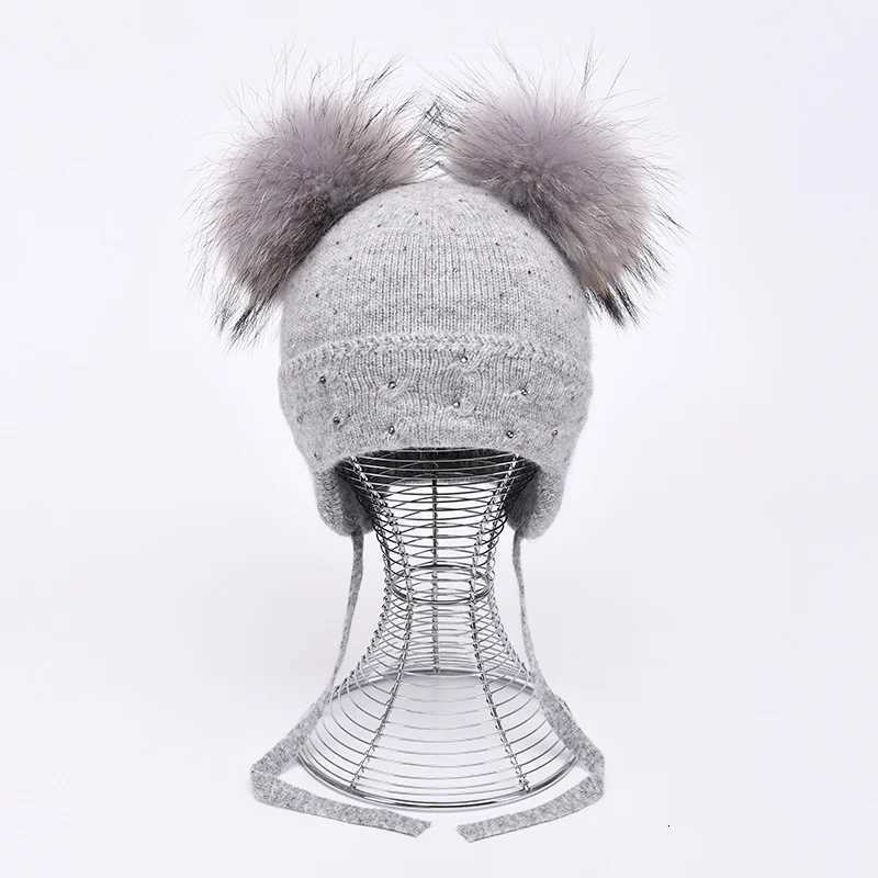 Jxer Baby Wool Hat Winter Cute Double Real Fur Pom Earfl Beanie Fluffy Warm Childrens Wool Hats with RhinestoneXJ250910