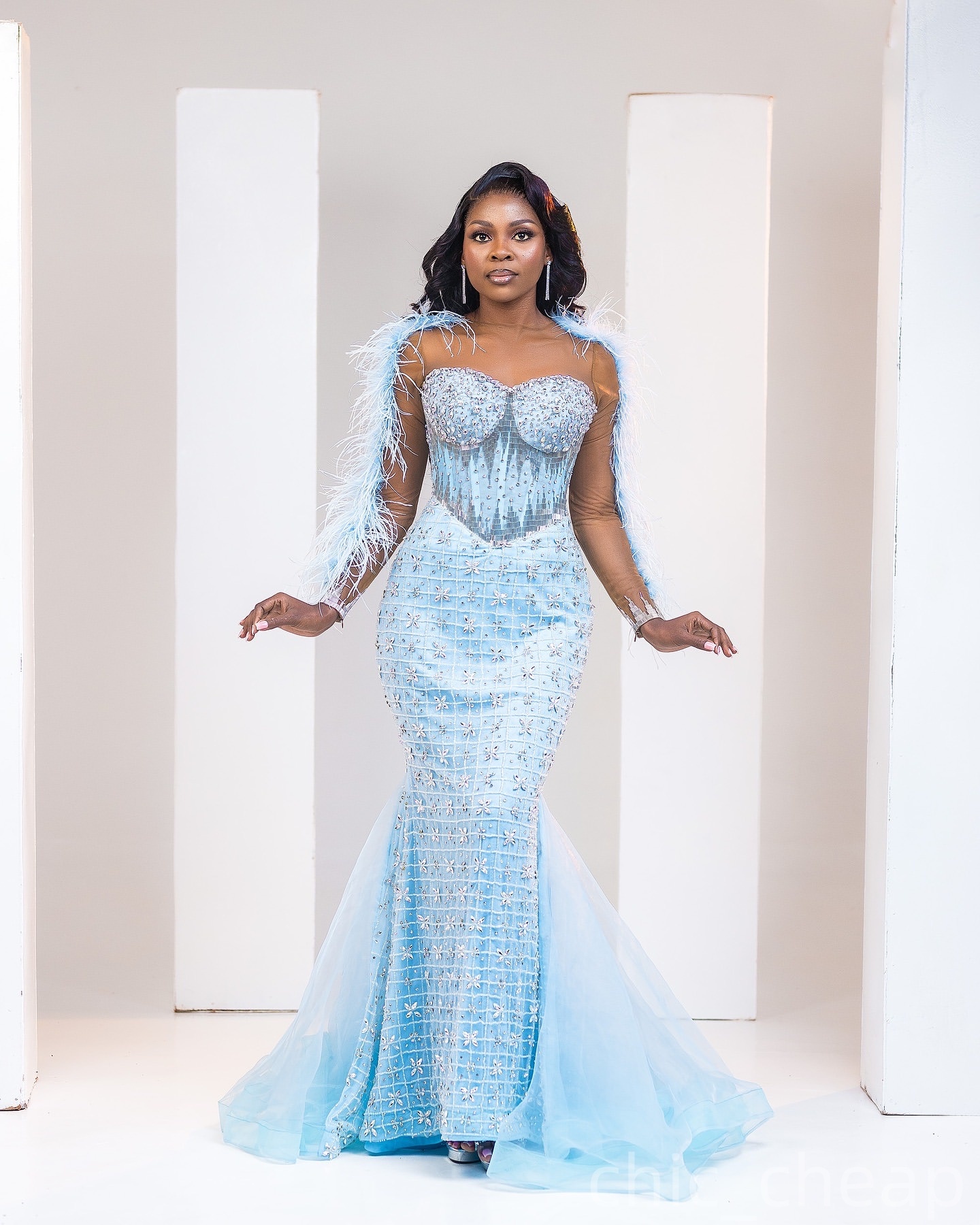 Light Sky Blue Mermaid Prom Dresses 2025 Feather Crystals Beaded Evening Formal Party Second Birthday Engagement Gowns Plus Size Dress For Special Occ