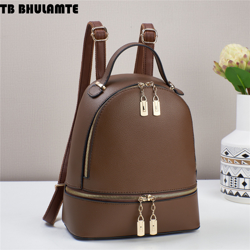Free Shipping Designer Luxury Bag Bag Backpack For Women 2025 New Travel Bookbag Fashionable Casual Laptop Backpack Soft Leather Large Capacity Travel