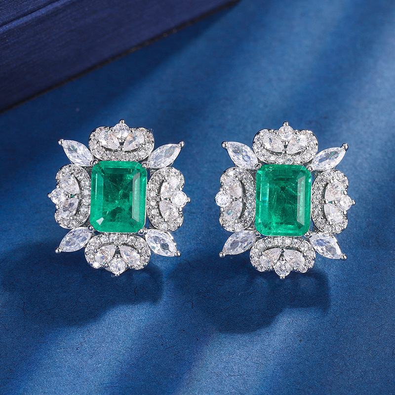 Luxury Brand Designer Jewelry Zhuang Shengsheng Jewelry European And American Retro Imitation Emerald Leopard Luxury Inlaid Set Main Stone 15*20 Earri